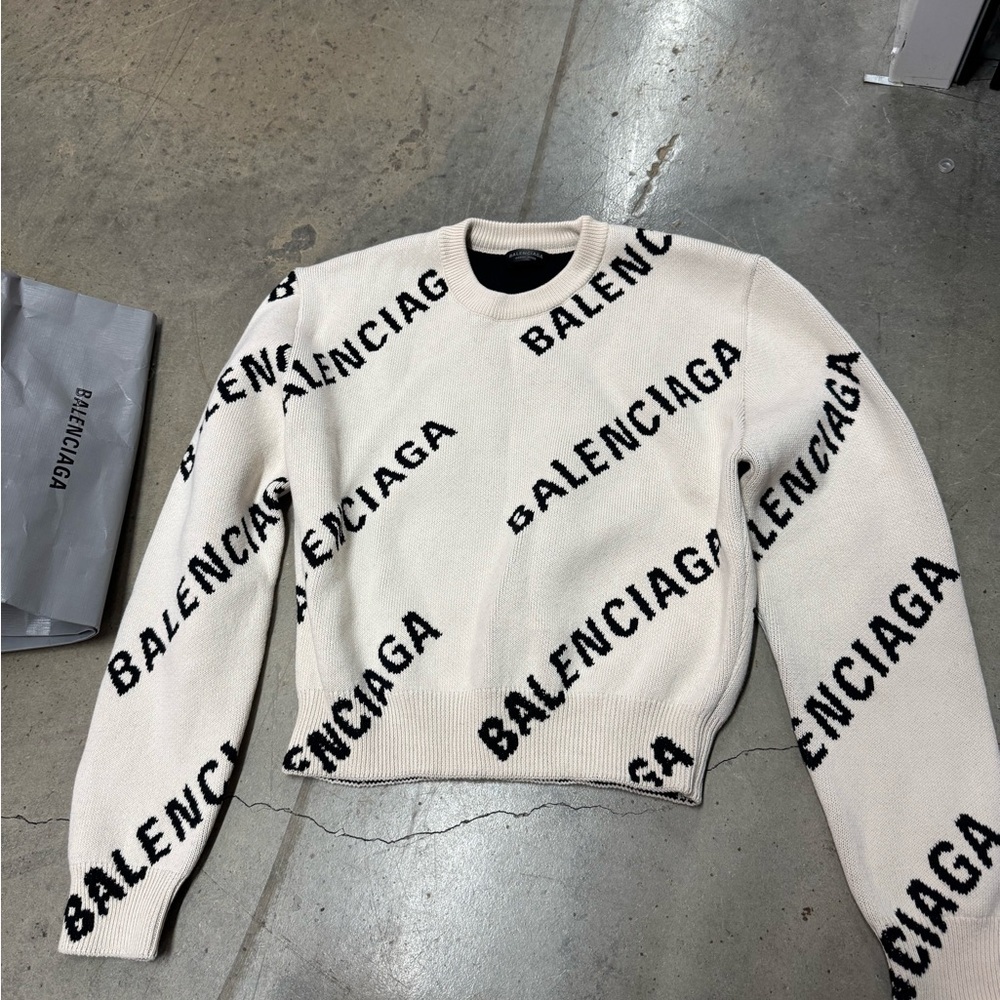 Balenciaga Crewneck Sweater with Black Lettering BRAND NEW